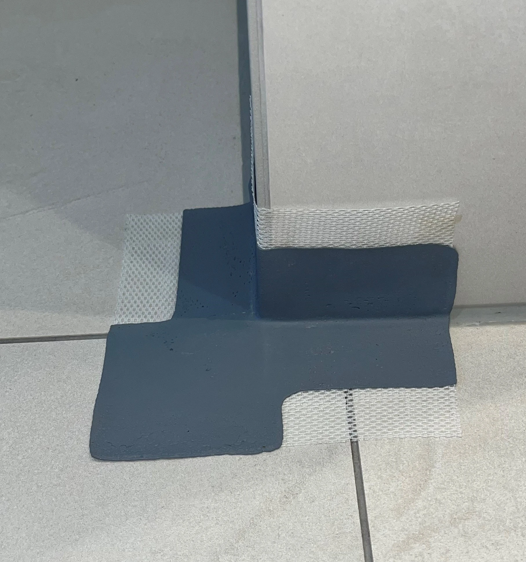 Dichtband Außenecke grau