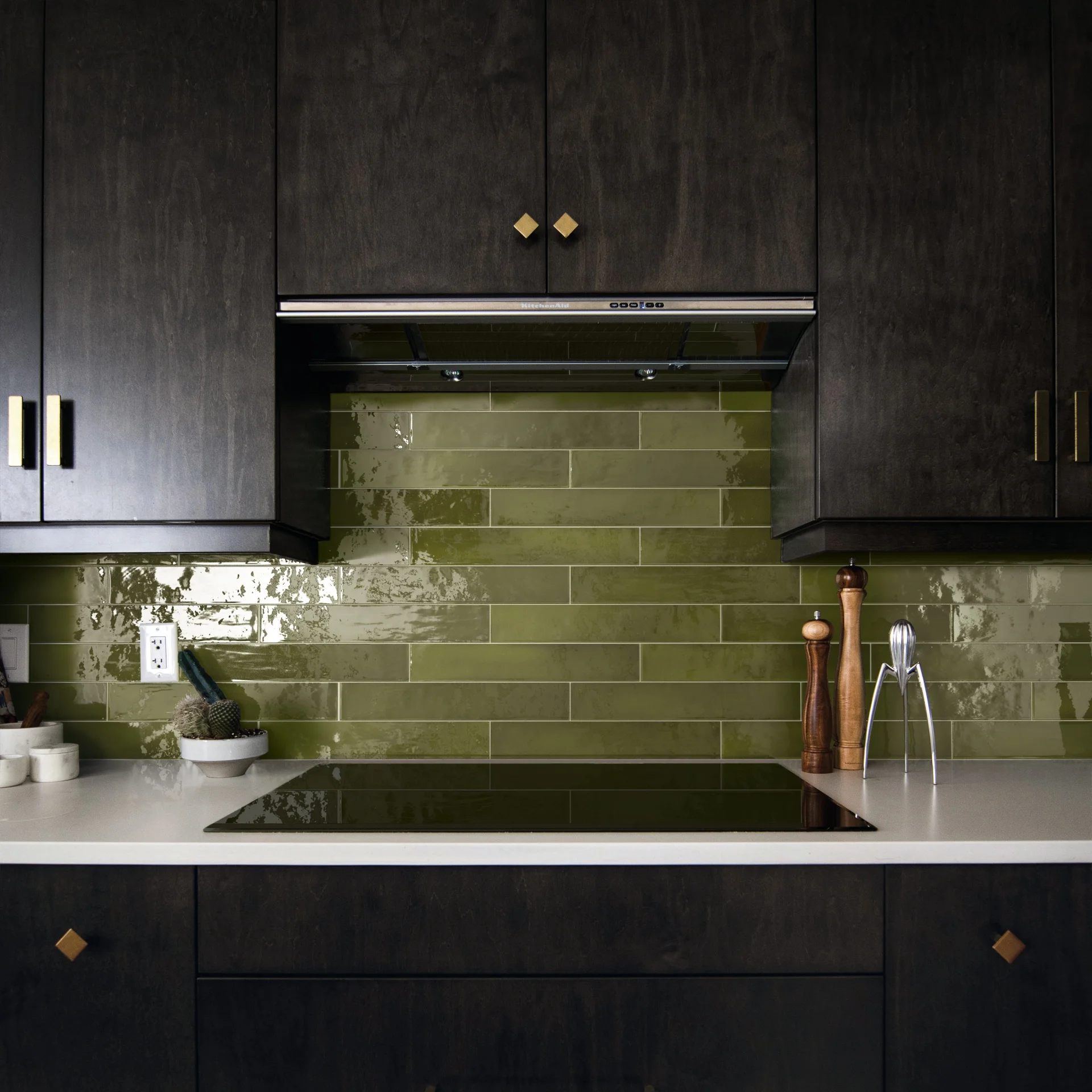 Equipe Manacor Basil Green - 6,5x40 cm